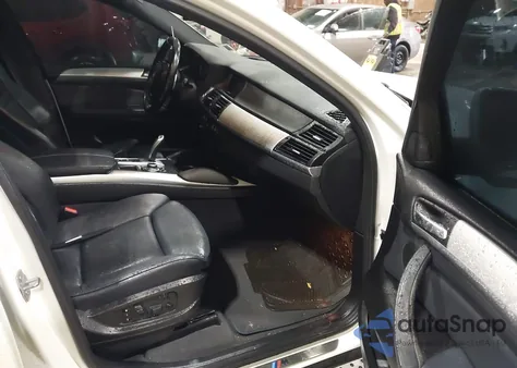 2013 BMW X6 xDrive35I z USA, uszkodzony, nr VIN 5UXFG2C57DL788187